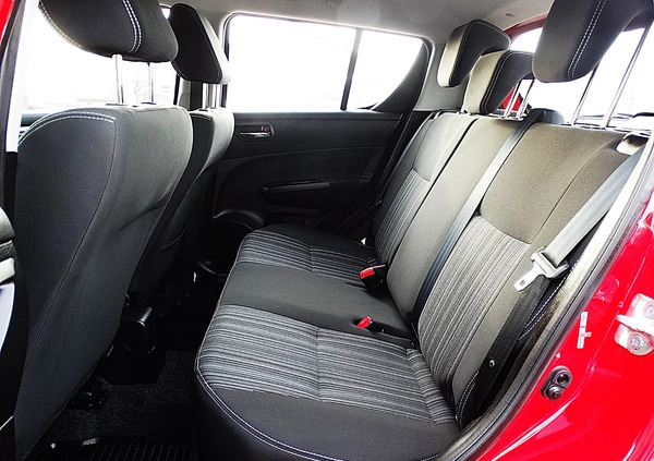 Suzuki Swift cena 35900 przebieg: 126517, rok produkcji 2016 z Koło małe 704